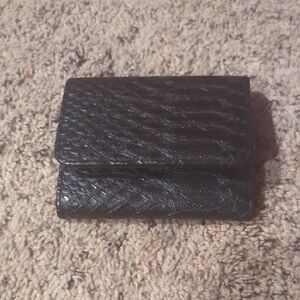 Elegant Black Textured Card Holder